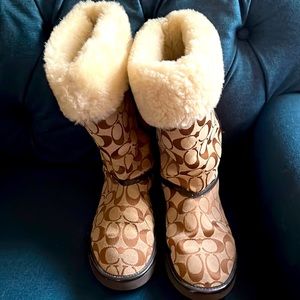 Coach boots!!  Size 8